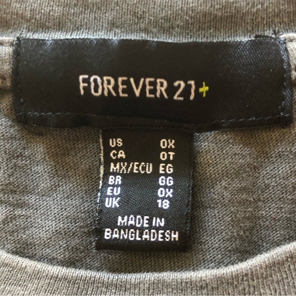 Forever 21 Women T-Shirt Size 0X “wild and free” Side Drawstrings Distressed - Picture 2 of 16